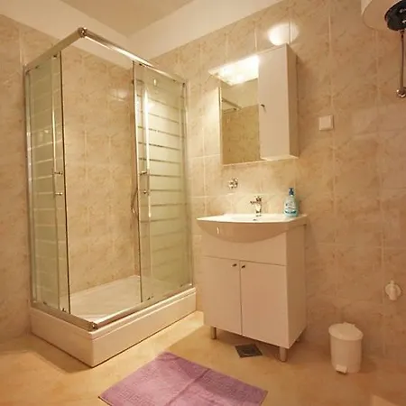 Apartman Petra Fazana Exterior photo